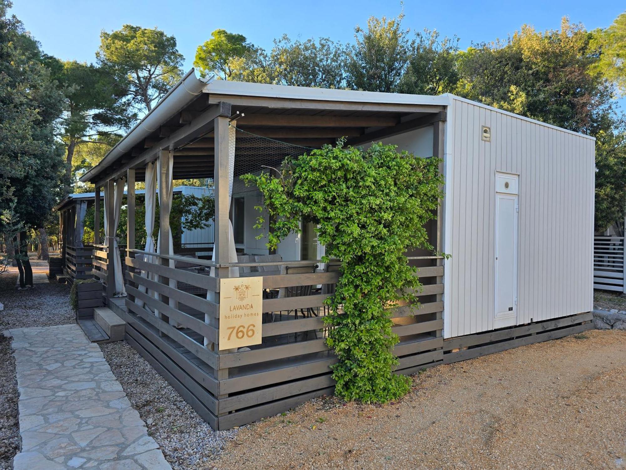 Holiday Homes Lavanda - Biograd Na Moru Buitenkant foto